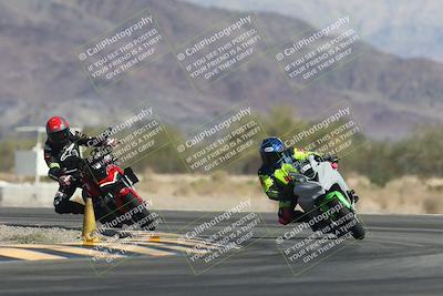 media/Oct-30-2025-Racers Edge (Thu) [[dabbdaf680]]/3-B Group/Session 2 (Turn 14)/